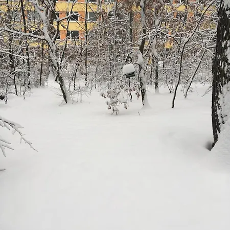 Apartman Slunny Apartman U Lesoparku, Kobylisy Prága